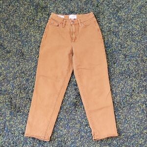 Universal Thread Vintage Straight Leg Brown Jeans
